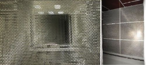 Hexagonal_cells_of_honeycomb_and_honeycomb.png